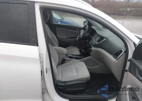 2017 Hyundai Tucson Se из США, поврежденный, VIN KM8J3CA43HU291902